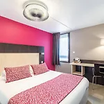 Kyriad Rouen Nord - Saint Aignan 3*