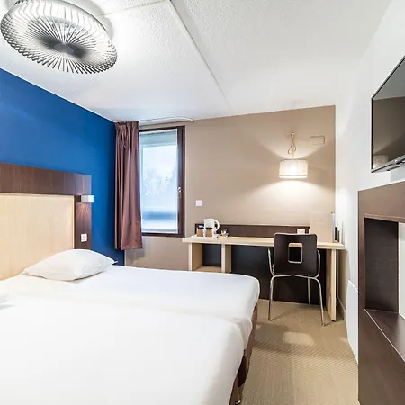 Hotell Kyriad Rouen Nord - Saint Aignan