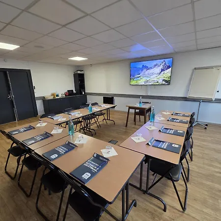 Hotell Kyriad Rouen Nord - Saint Aignan Mont-Saint-Aignan