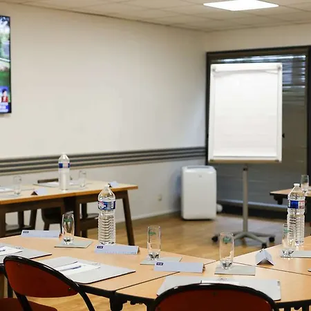 Hotell Kyriad Rouen Nord - Saint Aignan