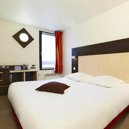 Kyriad Rouen Nord - Saint Aignan Hotell