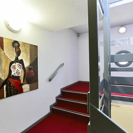 Kyriad Rouen Nord - Saint Aignan 3*