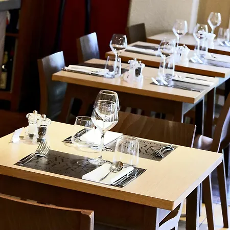 Hotell Kyriad Rouen Nord - Saint Aignan Mont-Saint-Aignan